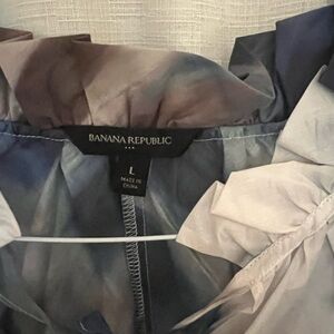 Banana Republic Elegant Blue and Gray Blouse